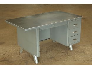 Gray Metal Desk With 3 Side Drawers