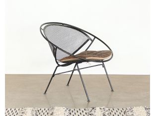 Wire Mesh Clamshell Lounge Chair